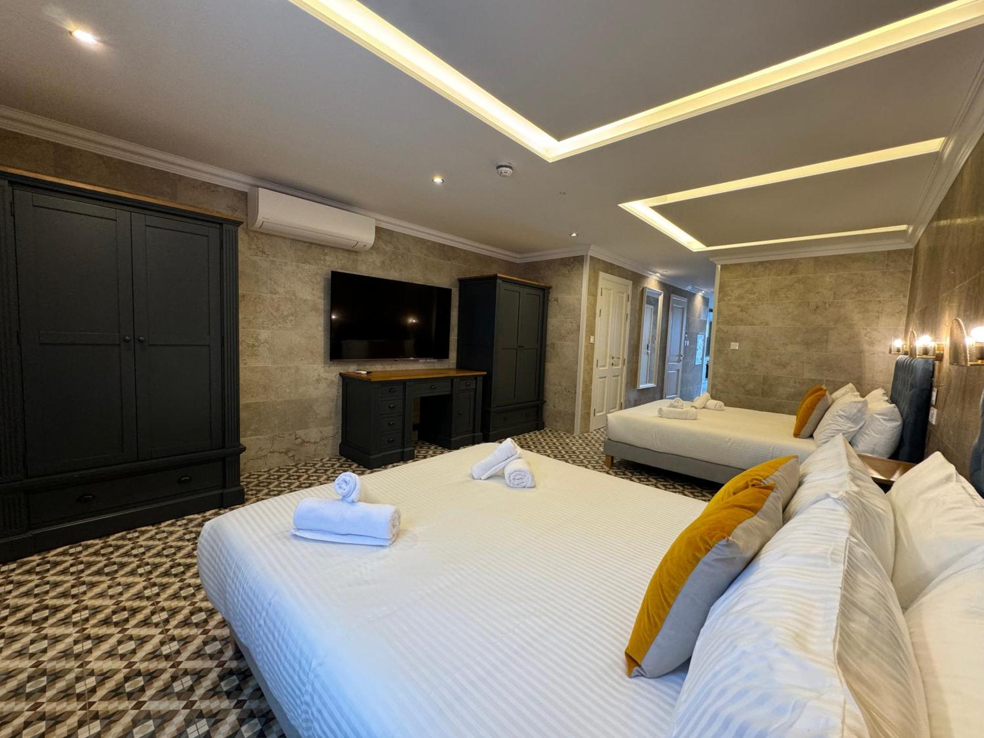 Balcony Hotel San Ġiljan Buitenkant foto